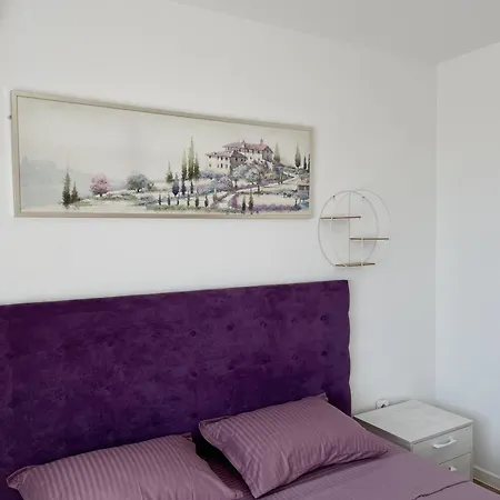 Villa фреди *